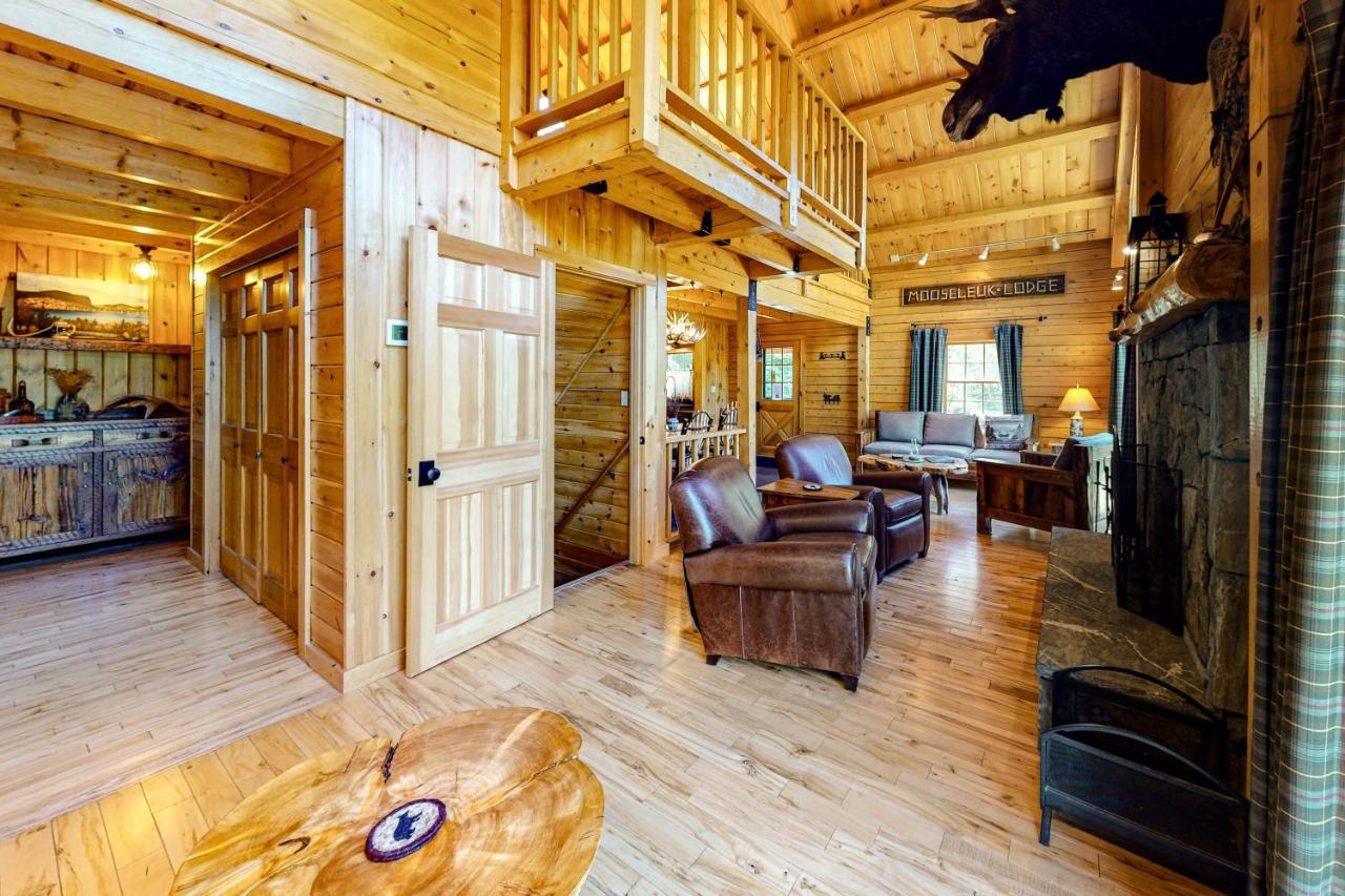 Mooseleuk Lodge The Highlands Εξωτερικό φωτογραφία